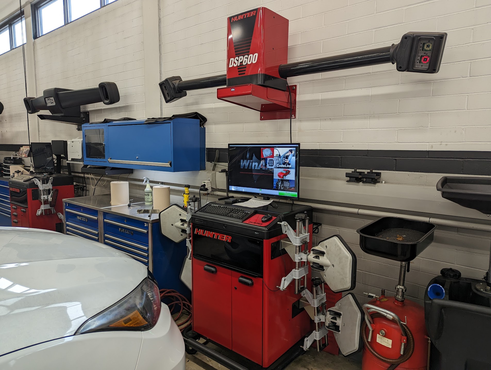 Automotive facility equipment